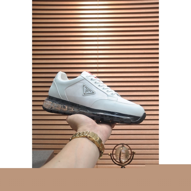 Pra*a casual shoes
